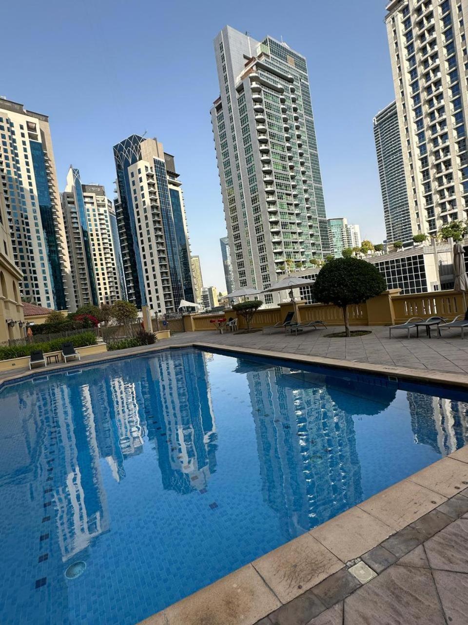 Homestay Amwaj 4 -jbr For Rent Dubai