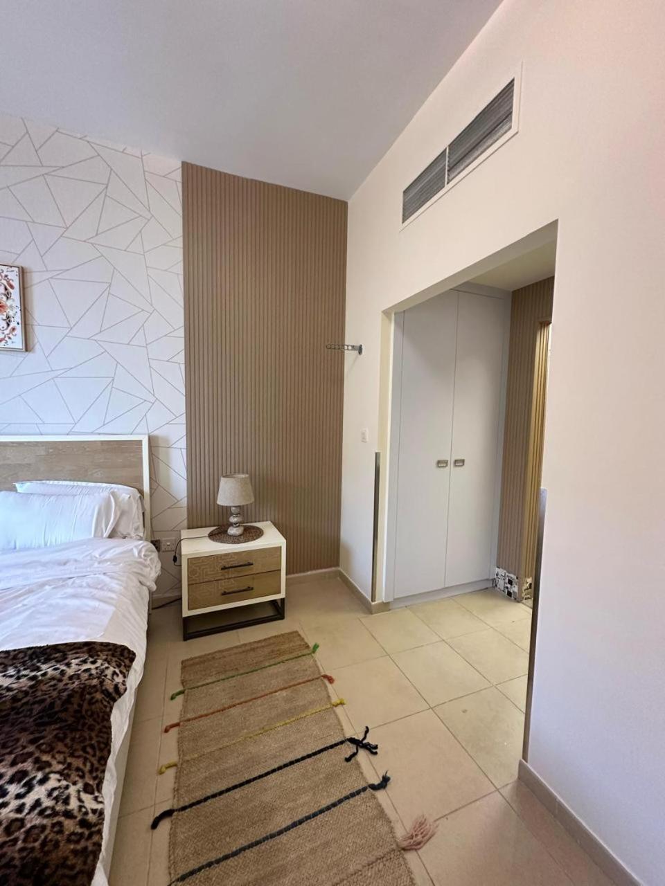 Amwaj 4 -jbr For Rent Homestay