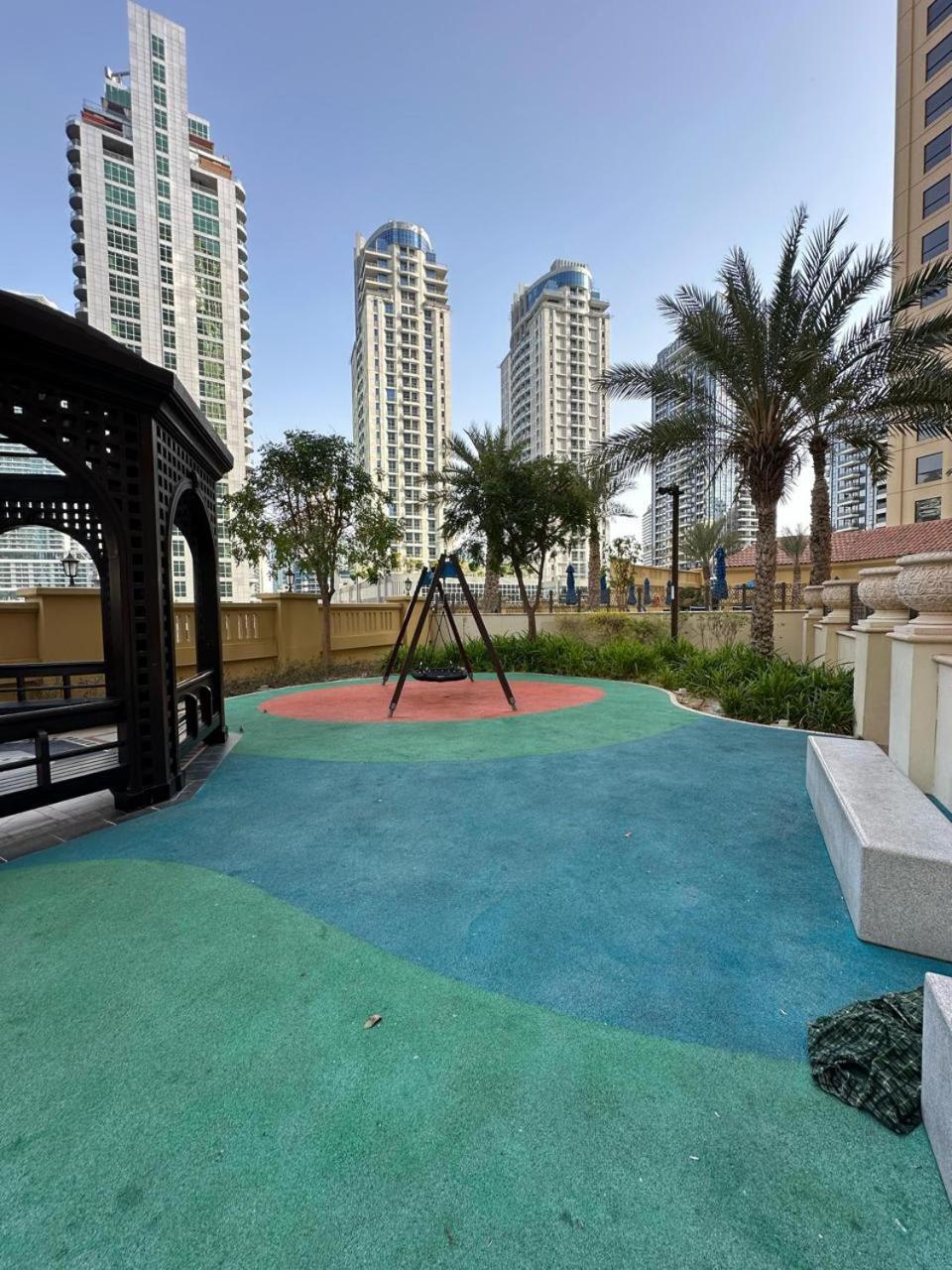 Homestay Amwaj 4 -jbr For Rent Dubai